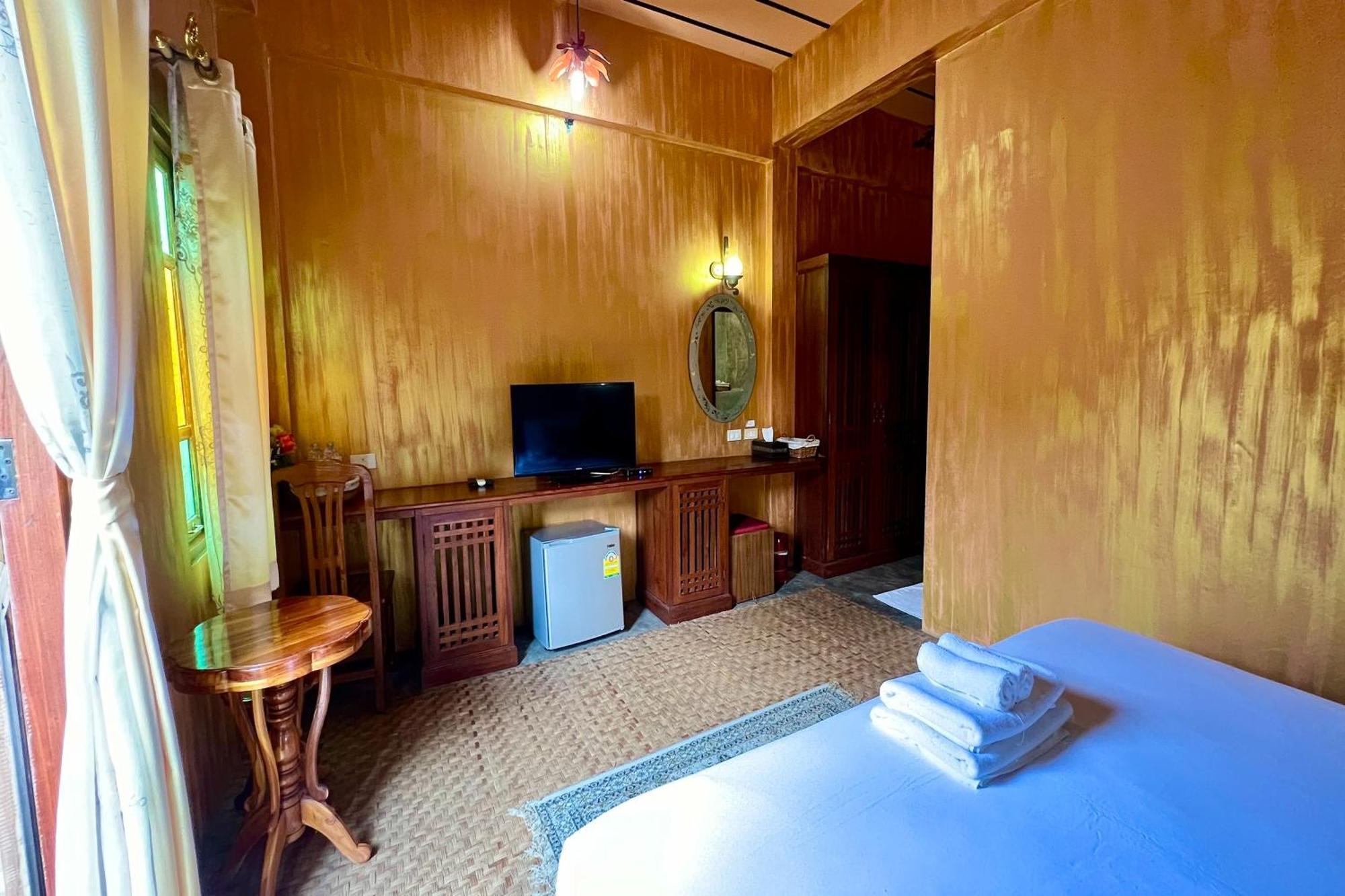 Amethyst Hotel เชียงใหม่ ภายนอก รูปภาพ
