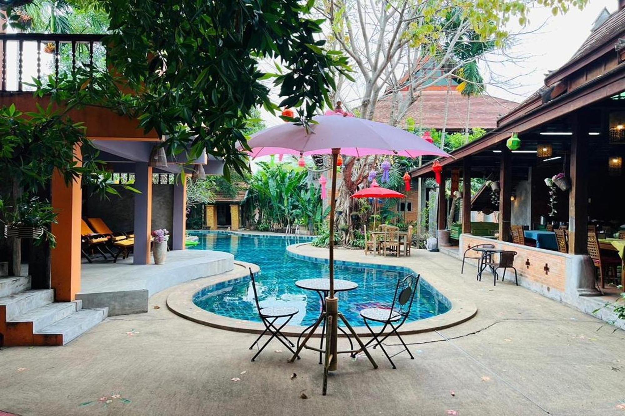 Amethyst Hotel เชียงใหม่ ภายนอก รูปภาพ